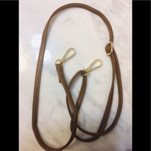 Brown leather adjustable strap w/swivel hooks